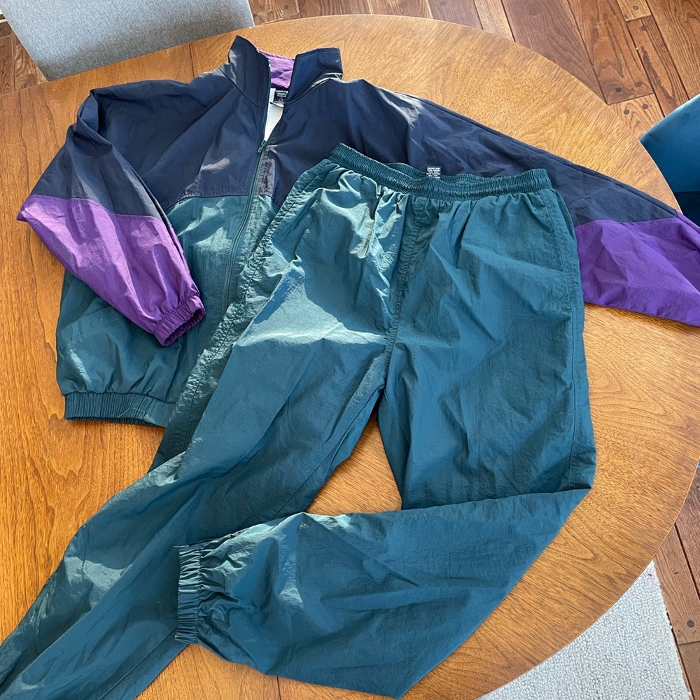 Vintage 90’s Track Suit matching jacket and pants